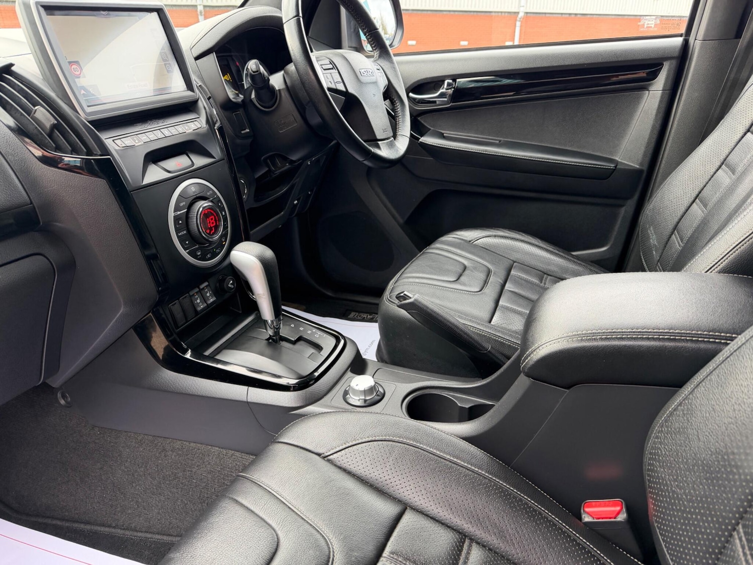 Used Isuzu D-Max 2020 for sale - 77883217: Photo 10