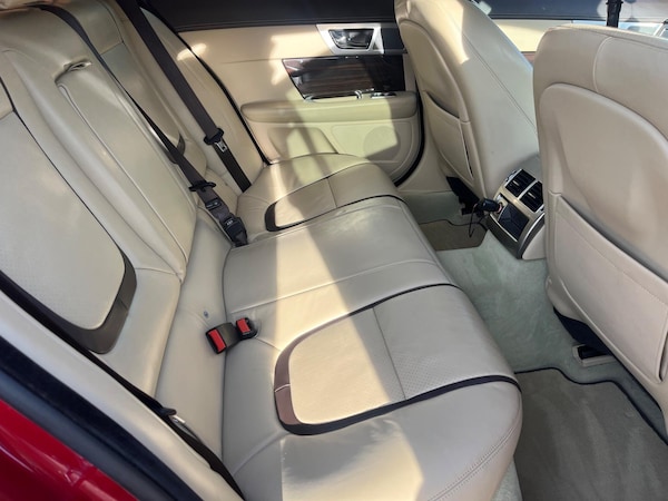 Used Jaguar XF 2015 for sale - 76238681: Photo 12