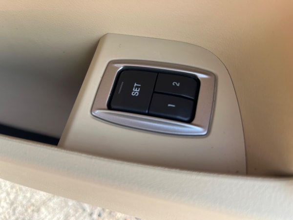 Used Jaguar XF 2015 for sale - 76238681: Photo 33