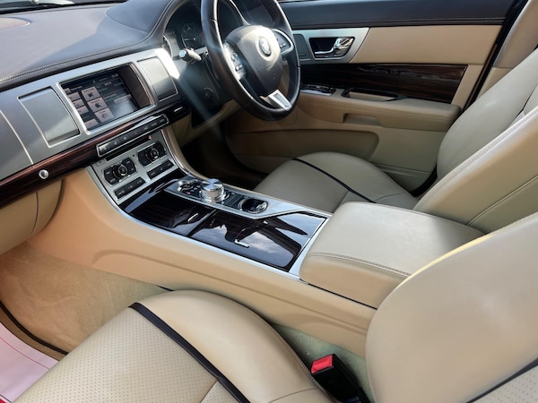 Used Jaguar XF 2015 for sale - 76238681: Photo 9