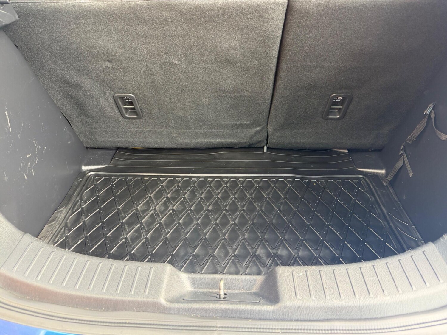 Used Mazda Mazda2 for sale - 78127480: Photo 11