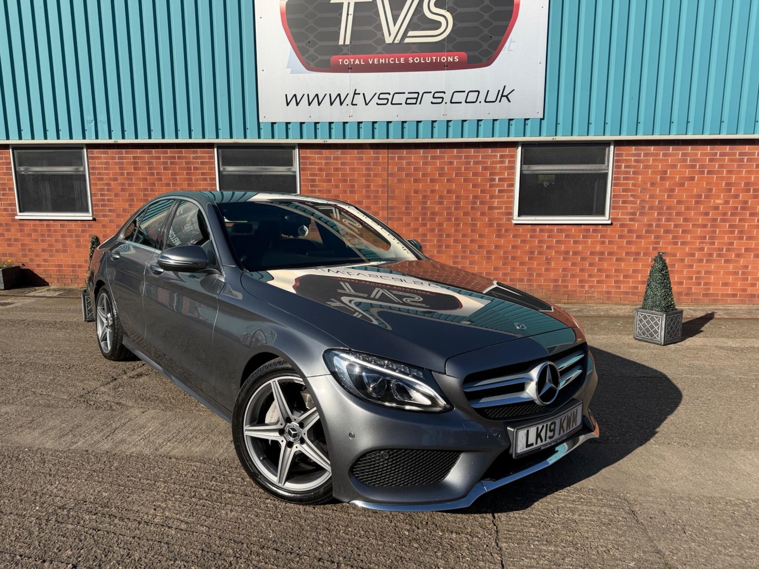 Used Mercedes-Benz C Class for sale - 77940326: Photo 2