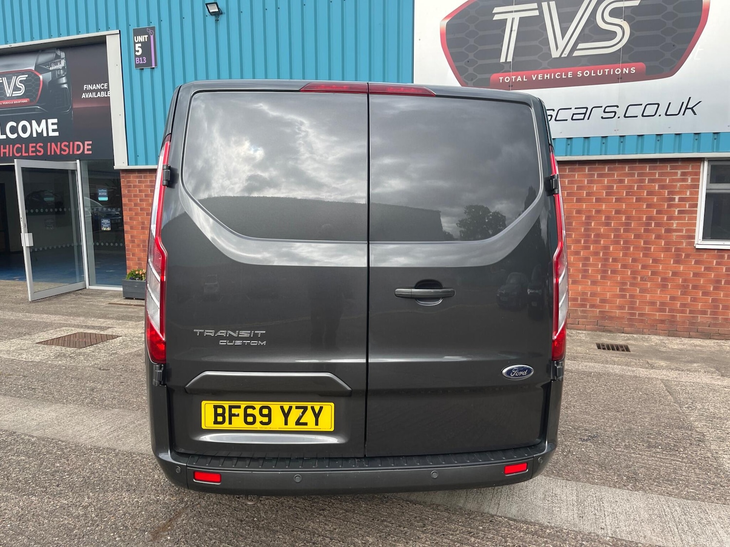 Used Ford Transit Custom 2019 for sale - 76167309: Photo 11