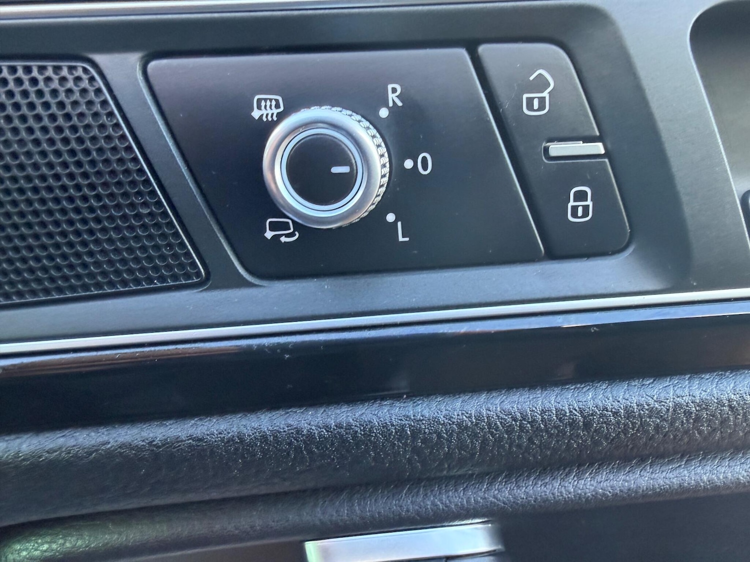 Used Volkswagen Touareg 2015 for sale - 77015783: Photo 26