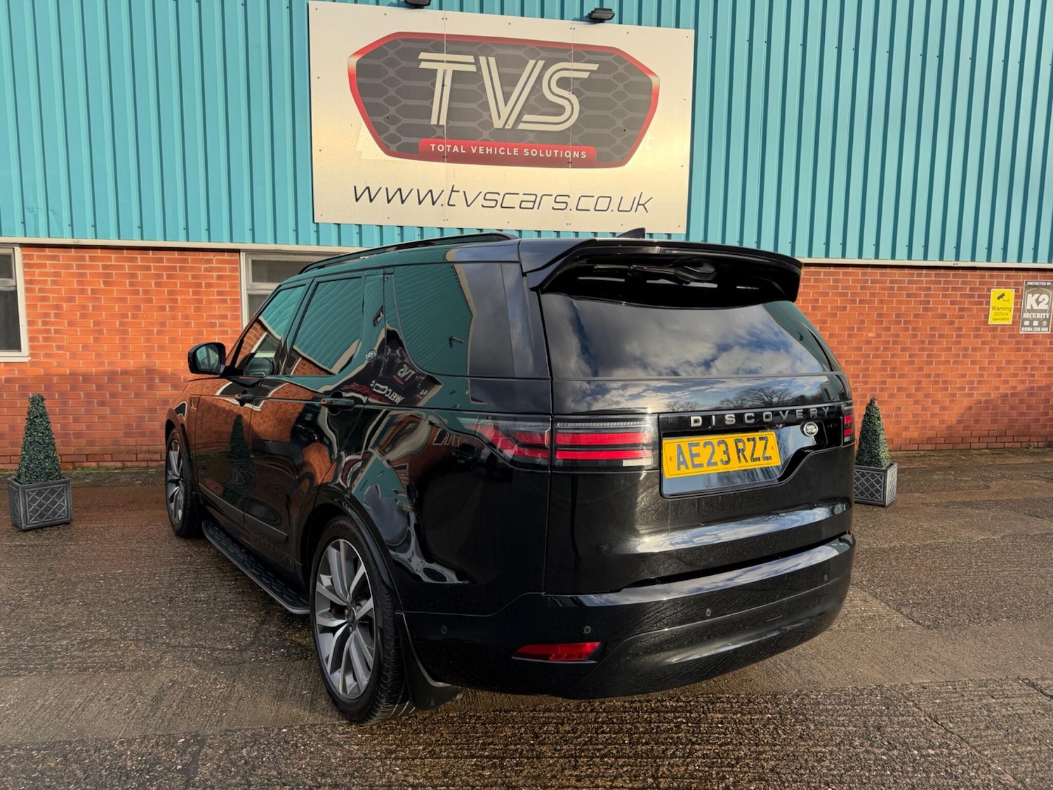 Used Land Rover Discovery 2023 for sale - 77253840: Photo 18