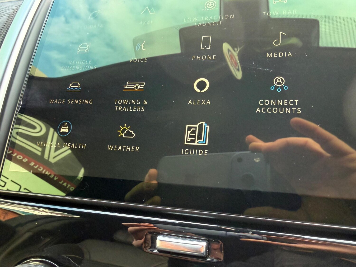 Used Land Rover Discovery 2023 for sale - 77253840: Photo 26