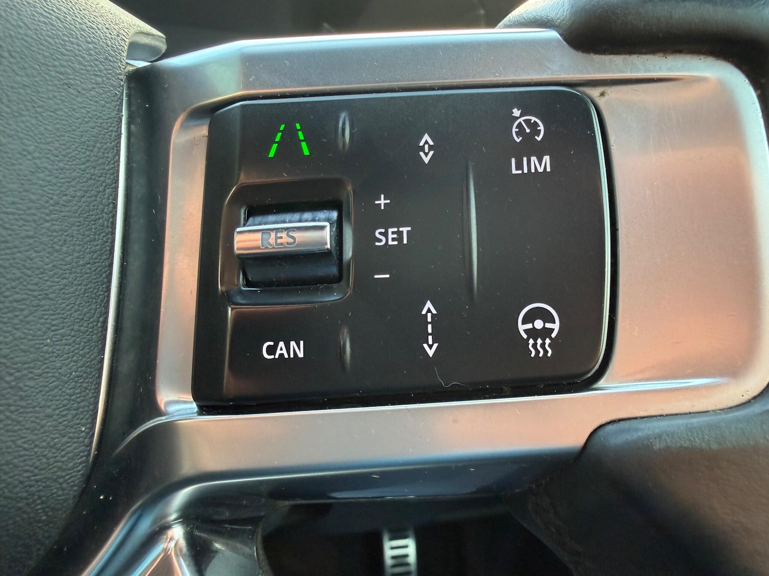 Used Land Rover Discovery 2023 for sale - 77253840: Photo 29