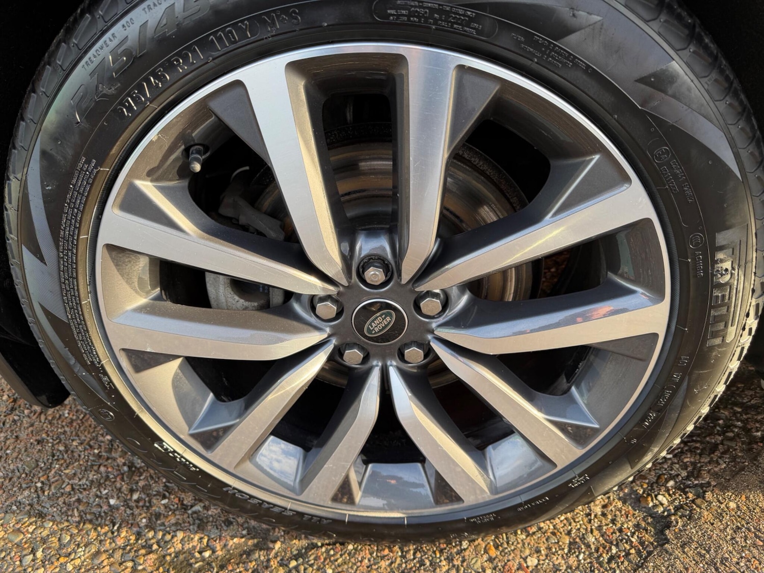 Used Land Rover Discovery 2023 for sale - 77253840: Photo 39