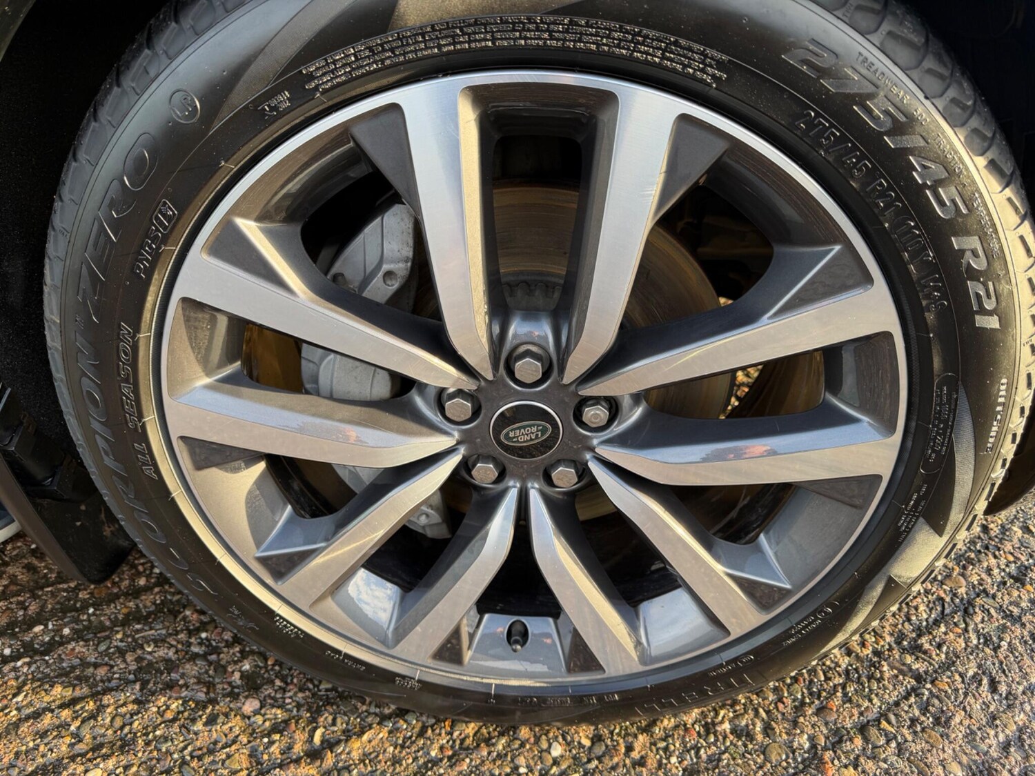 Used Land Rover Discovery 2023 for sale - 77253840: Photo 40