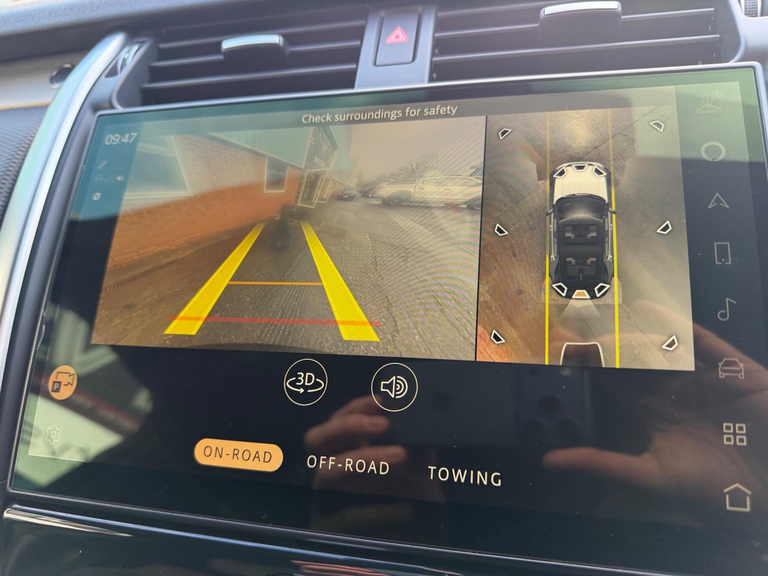 Used Land Rover Discovery 2023 for sale - 77253840: Photo 5