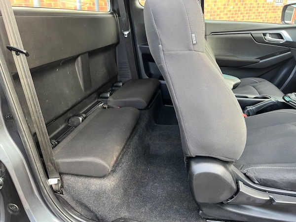 Used Isuzu D-Max 2022 for sale - 73139736: Photo 10