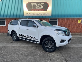 Nissan - Navara