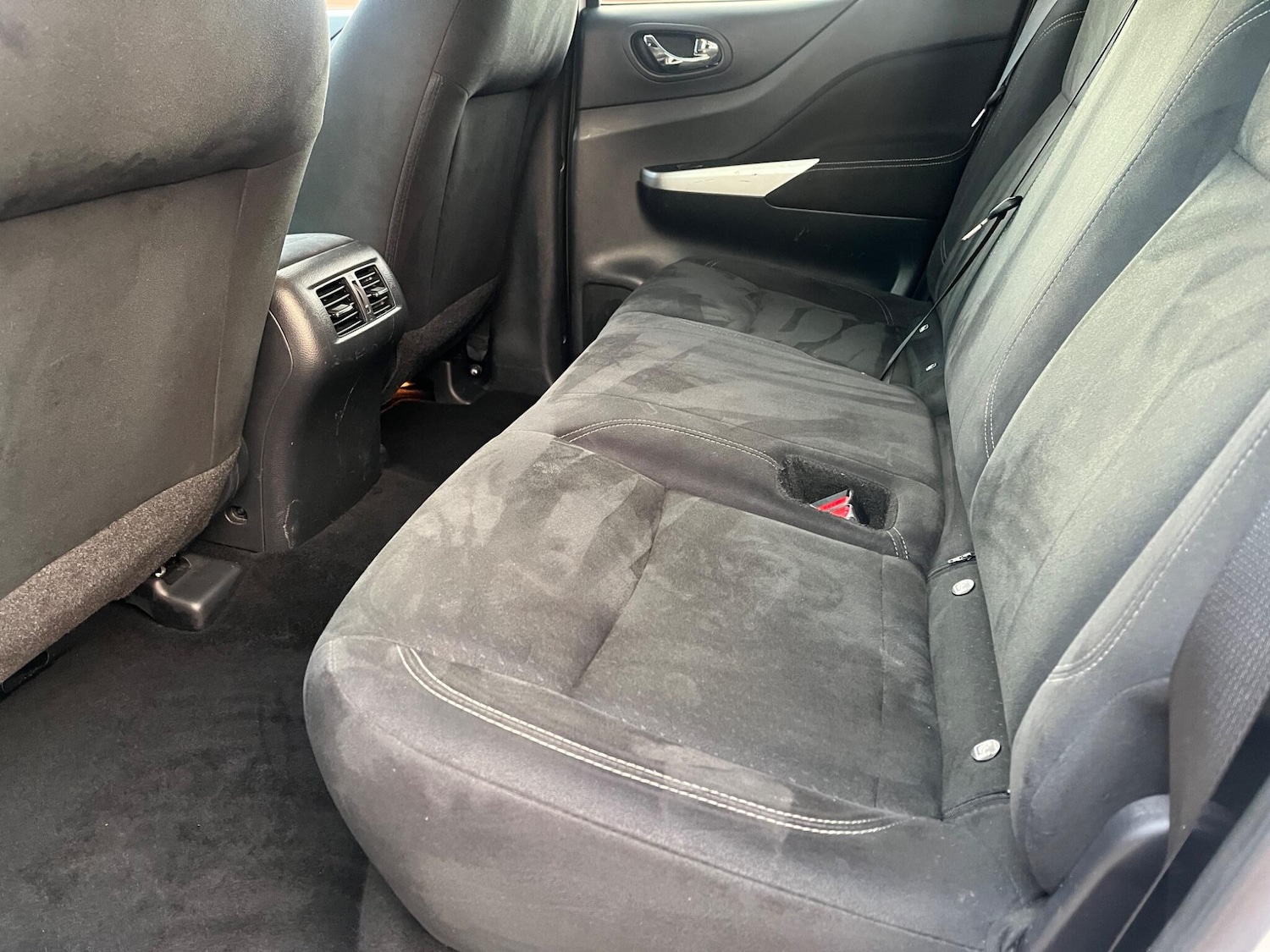 Used Nissan Navara 2019 for sale - 76659356: Photo 9