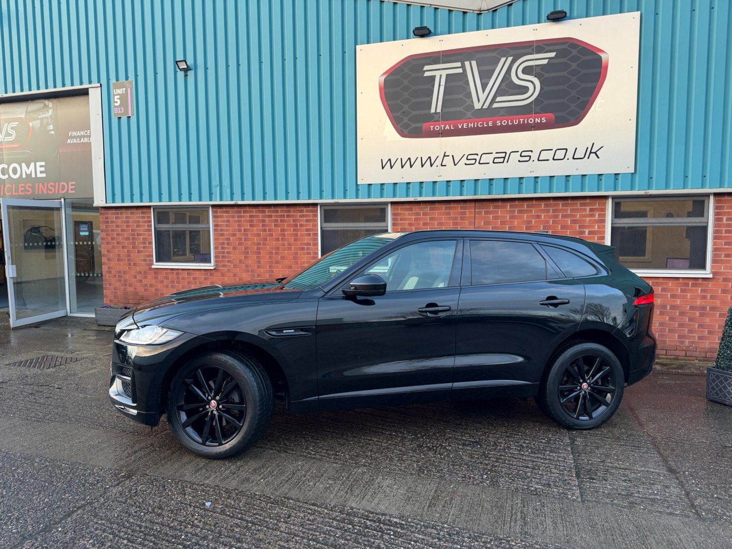 Used Jaguar F-Pace 2017 for sale - 77524094: Photo 21