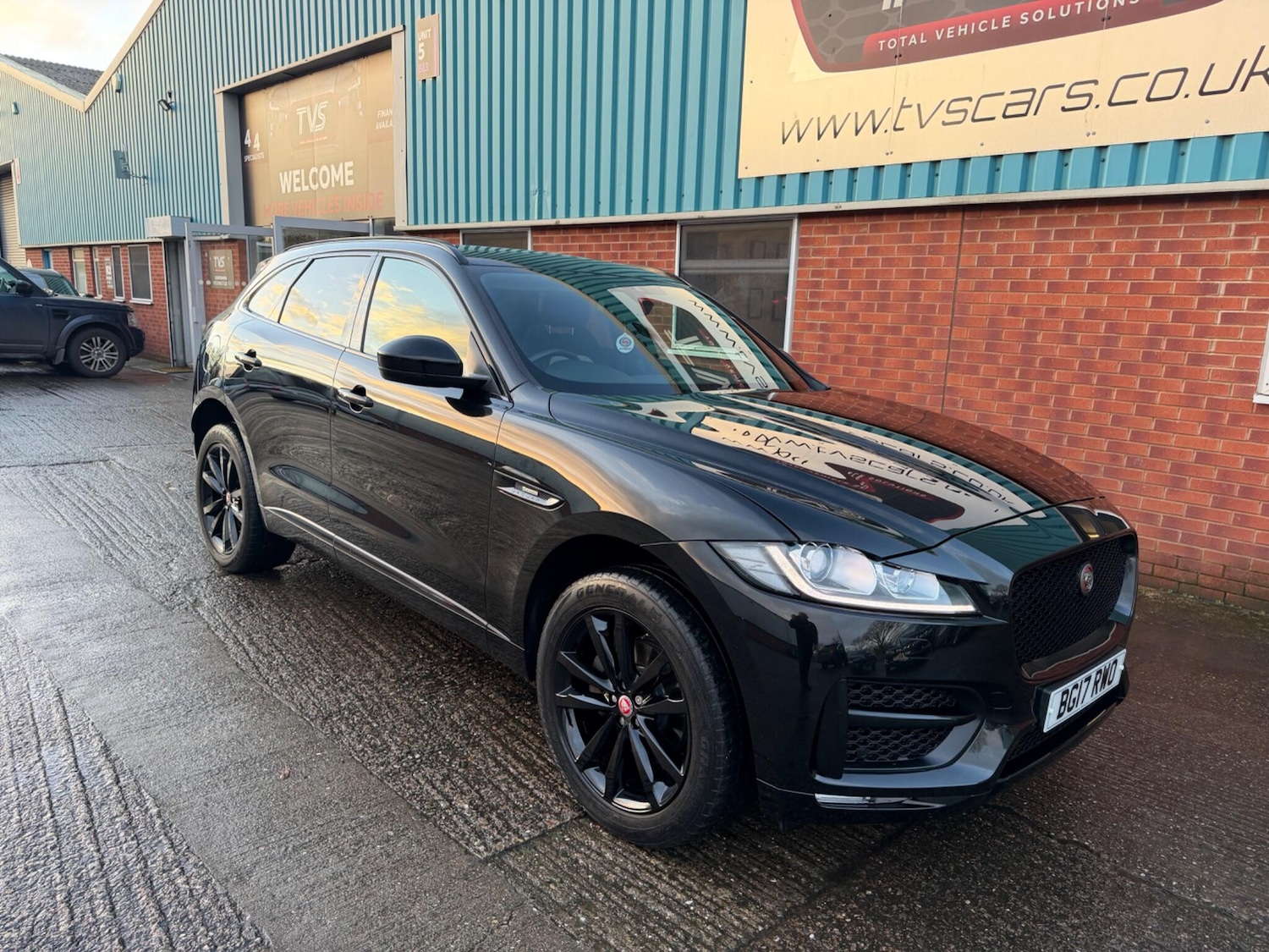 Used Jaguar F-Pace 2017 for sale - 77524094: Photo 26