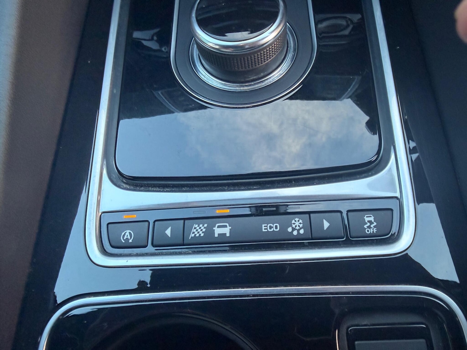 Used Jaguar F-Pace 2017 for sale - 77524094: Photo 28