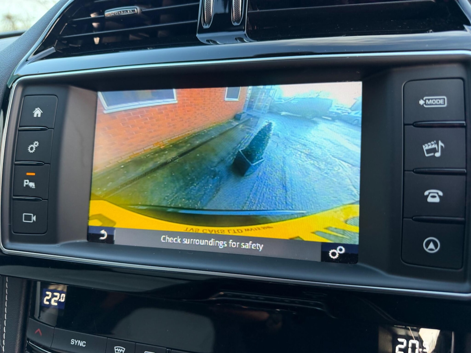 Used Jaguar F-Pace 2017 for sale - 77524094: Photo 7