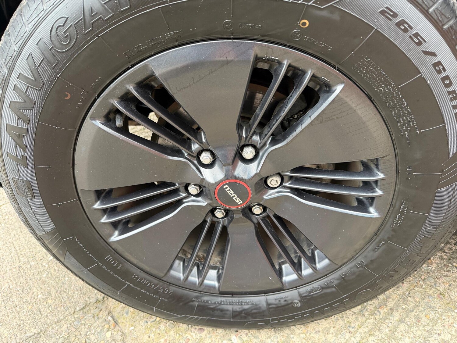 Used Isuzu D-Max 2021 for sale - 77040811: Photo 32