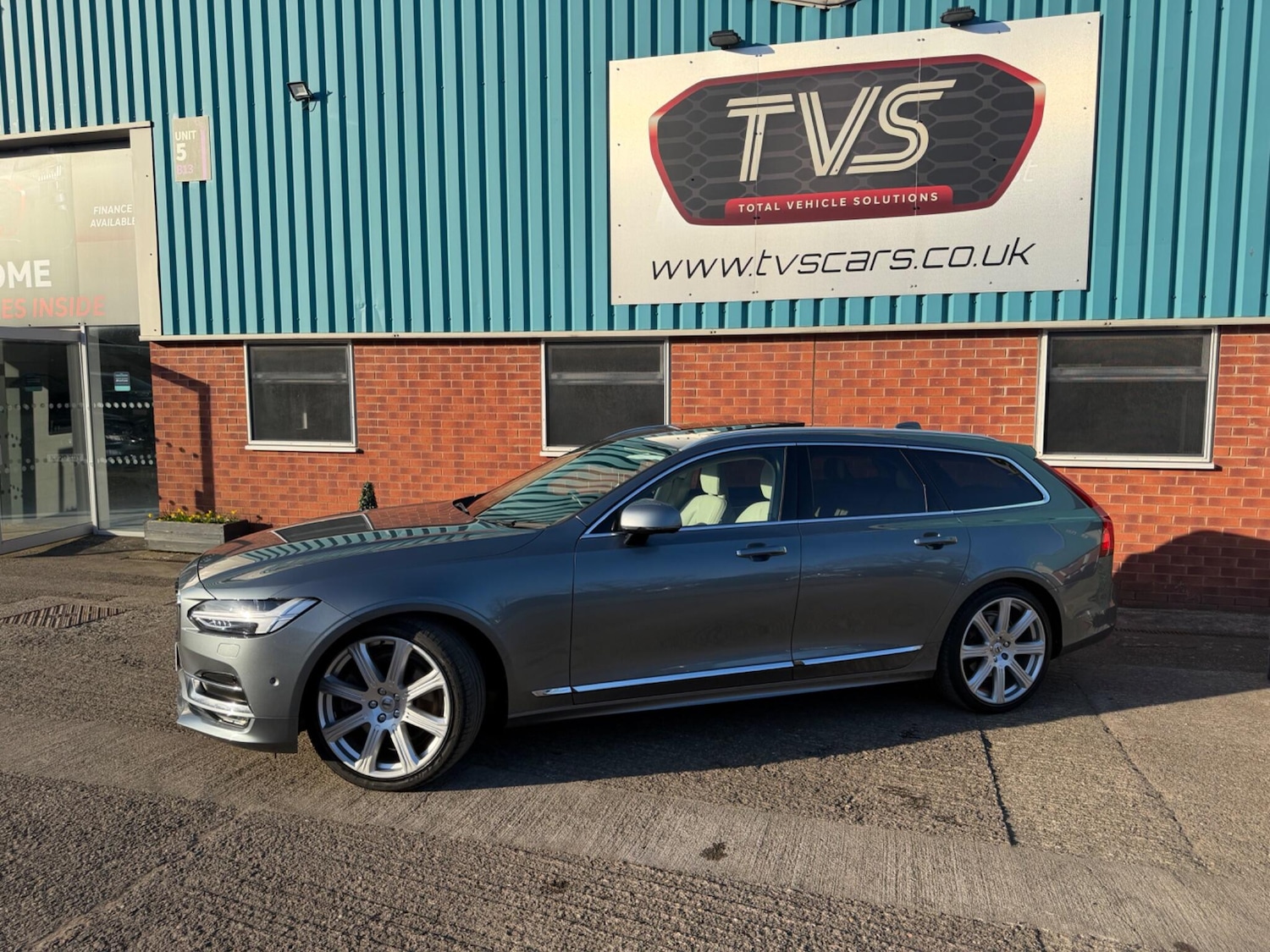 Used Volvo V90 2018 for sale - 77940267: Photo 21