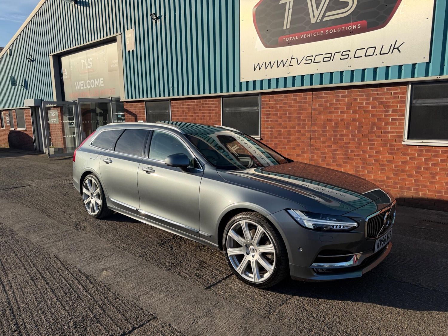 Used Volvo V90 2018 for sale - 77940267: Photo 24