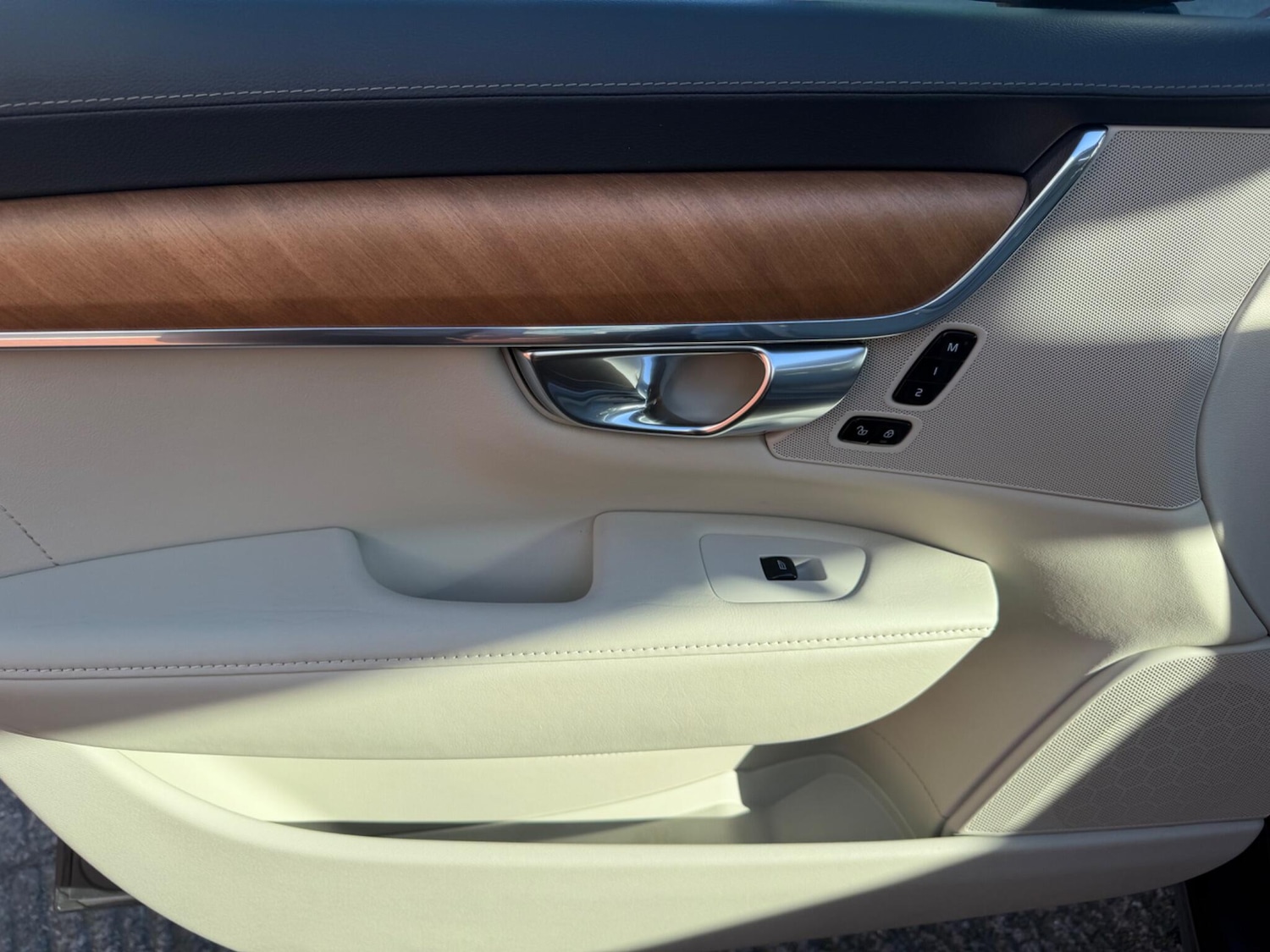 Used Volvo V90 2018 for sale - 77940267: Photo 30