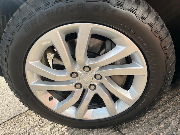 Used Land Rover Discovery 2020 for sale - 76337868: Photo 34