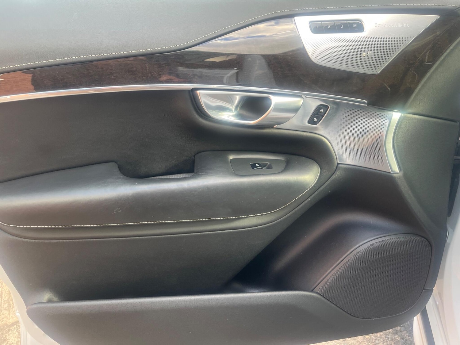 Used Volvo XC90 2017 for sale - 76990459: Photo 33