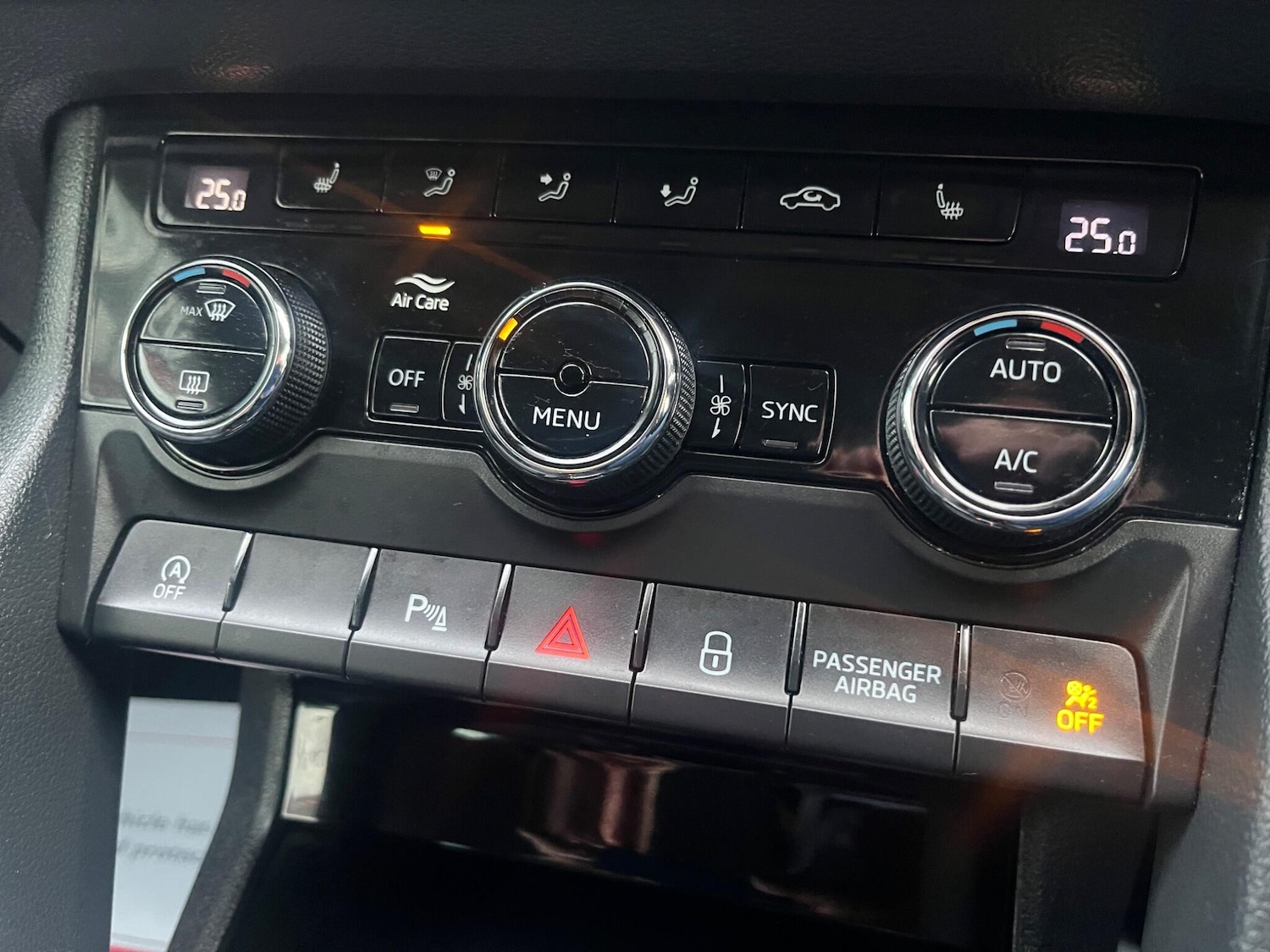 Used Skoda Karoq 2018 for sale - 76349536: Photo 25