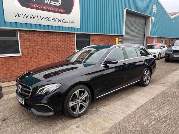 Used Mercedes-Benz E Class 2018 for sale - 76122184: Photo 10