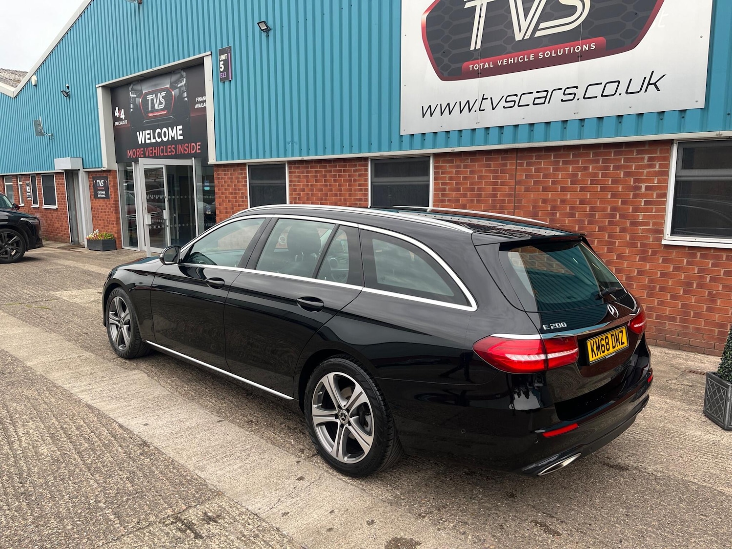 Used Mercedes-Benz E Class 2018 for sale - 76122184: Photo 12