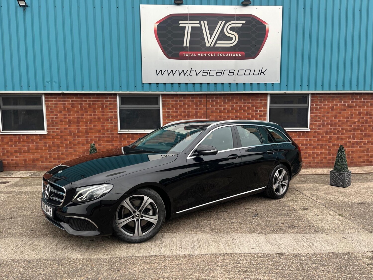 Used Mercedes-Benz E Class 2018 for sale - 76122184: Photo 14