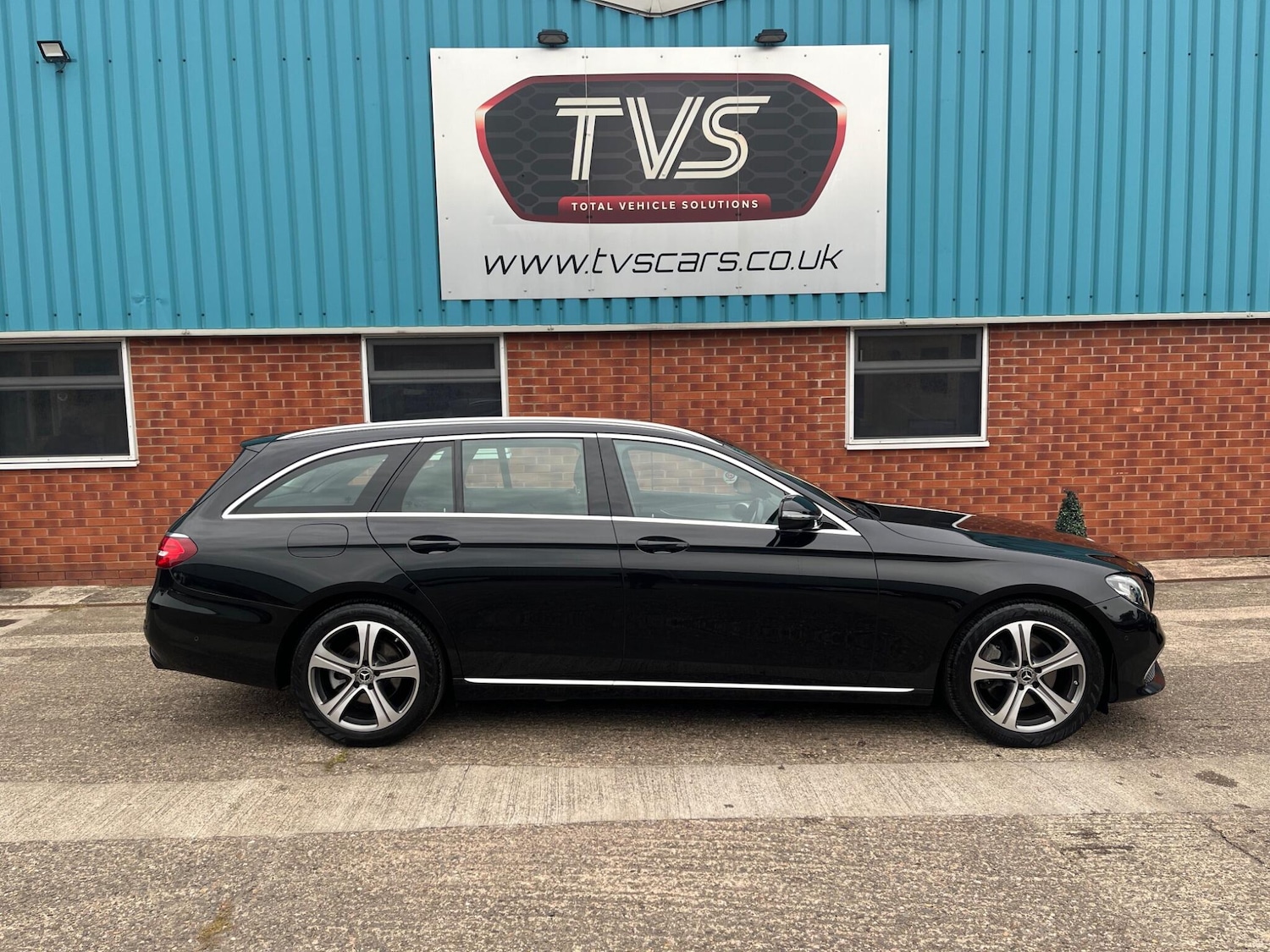 Used Mercedes-Benz E Class 2018 for sale - 76122184: Photo 16