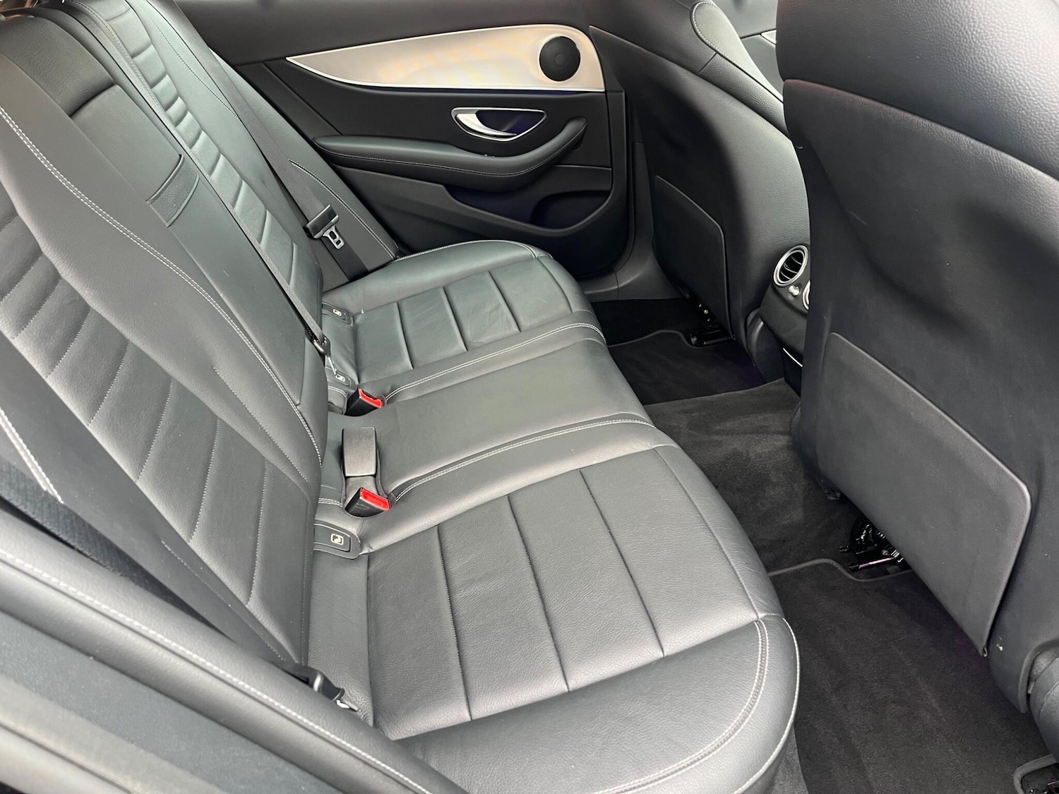 Used Mercedes-Benz E Class 2018 for sale - 76122184: Photo 30