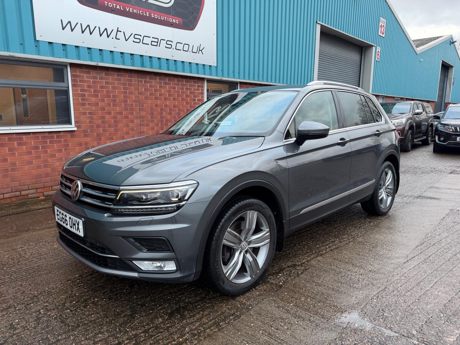 Used Volkswagen Tiguan for sale - 77305350: Photo 16