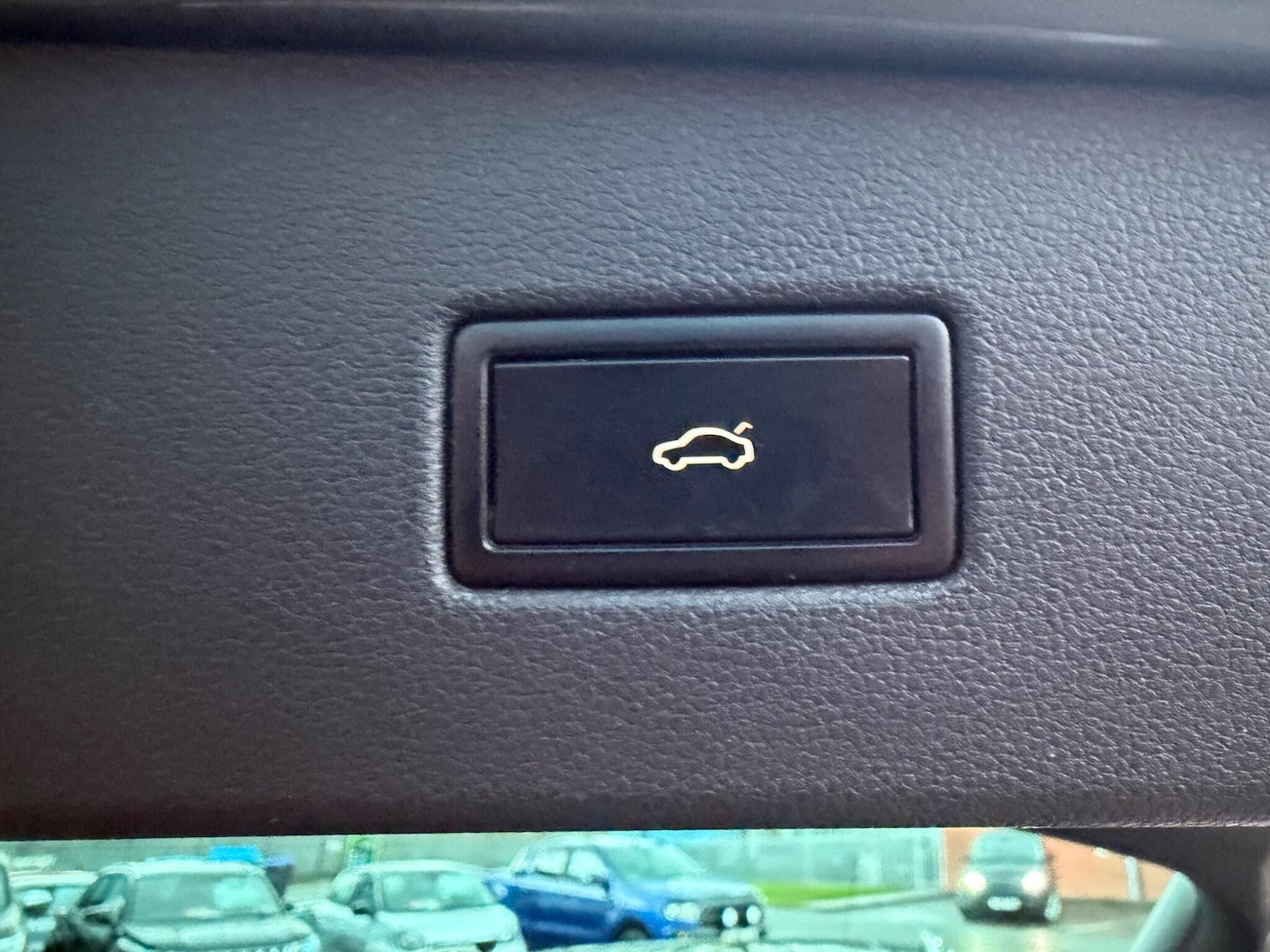 Used Volkswagen Tiguan for sale - 77305350: Photo 29