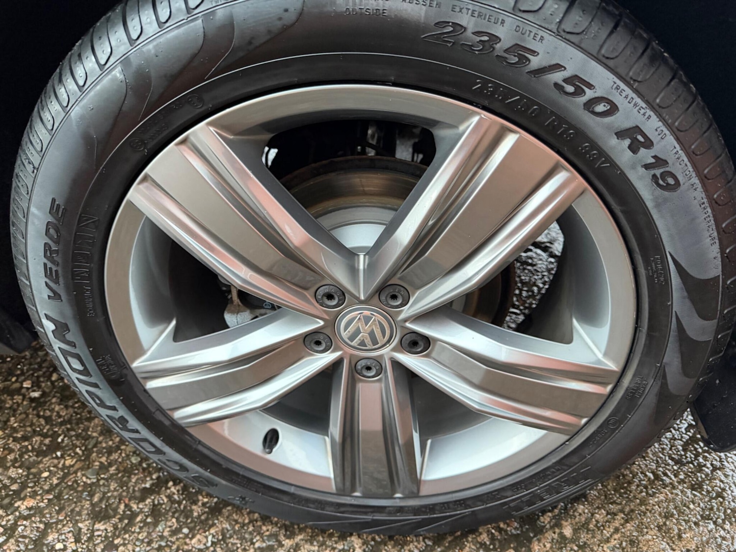 Used Volkswagen Tiguan for sale - 77305350: Photo 35