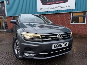 Used Volkswagen Tiguan 2016 for sale - 77305350: Photo