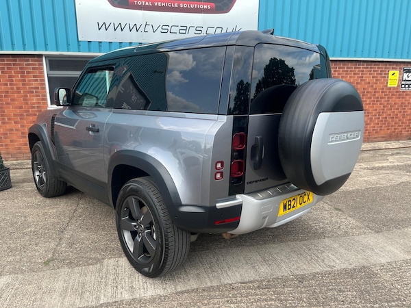 Used Land Rover Defender 90 2021 for sale - 74888879: Photo 13