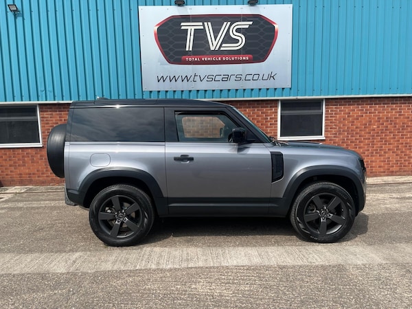 Used Land Rover Defender 90 2021 for sale - 74888879: Photo 23
