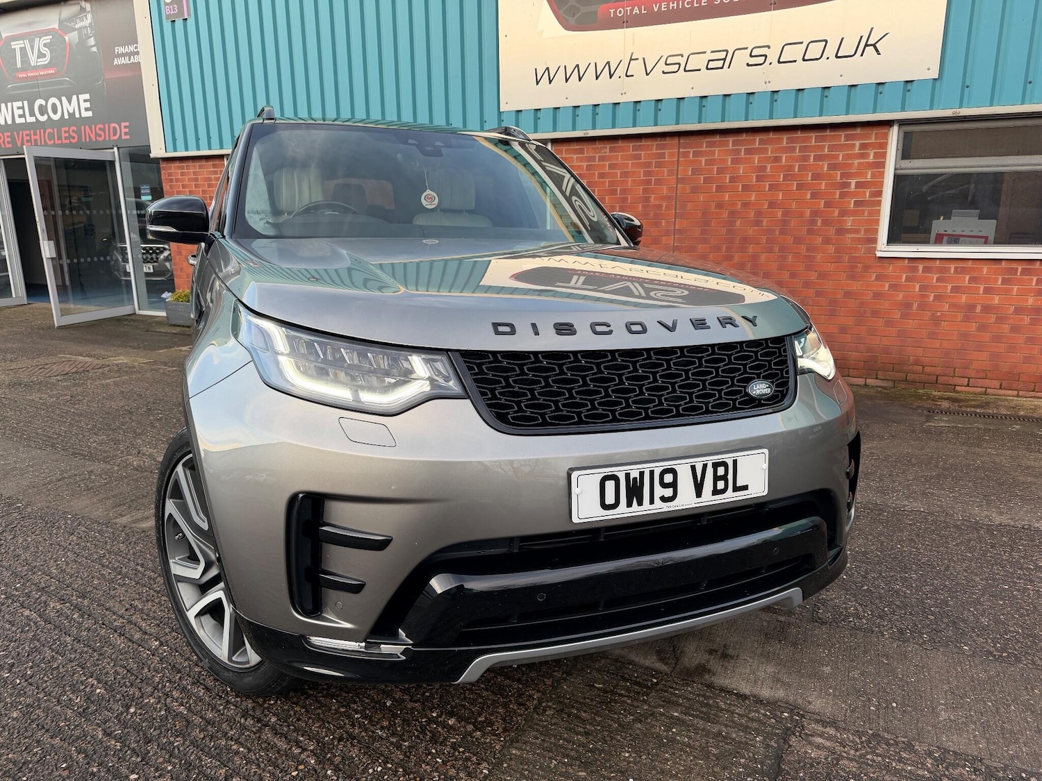 Used Land Rover Discovery 2019 for sale - 76965450: Photo 3