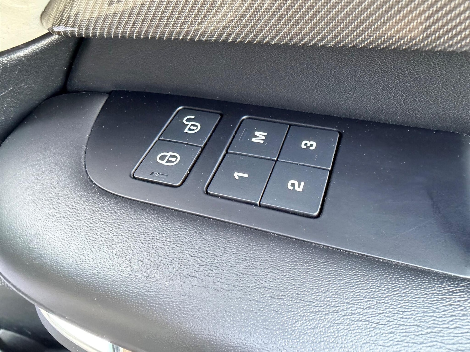 Used Land Rover Discovery 2019 for sale - 76965450: Photo 39