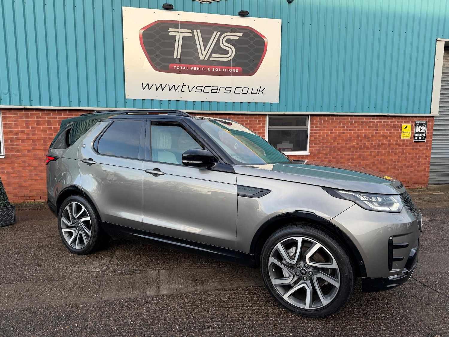 Used Land Rover Discovery 2019 for sale - 76965450: Photo 4