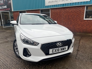 Used Hyundai i30 2018 for sale - 76550493: Photo