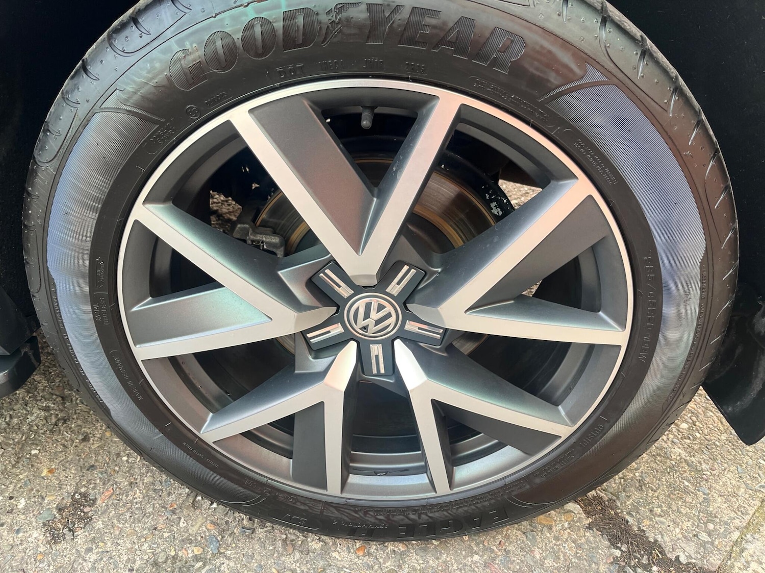Used Volkswagen Touareg 2019 for sale - 76398385: Photo 36