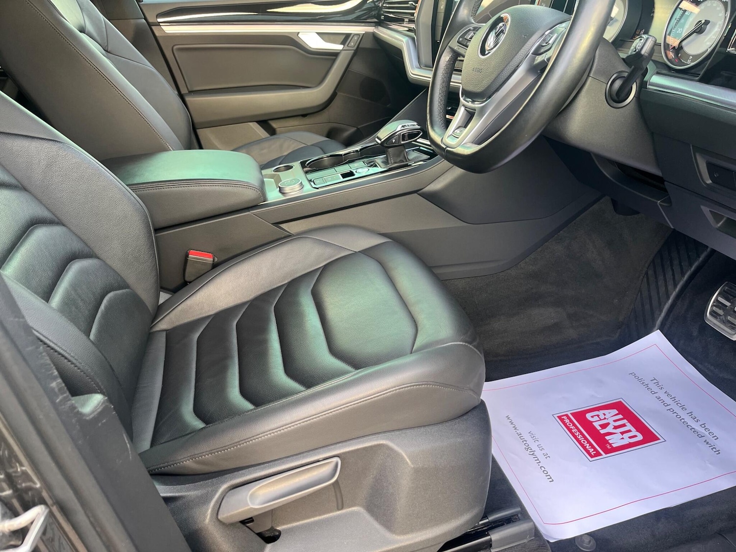 Used Volkswagen Touareg 2019 for sale - 76398385: Photo 7