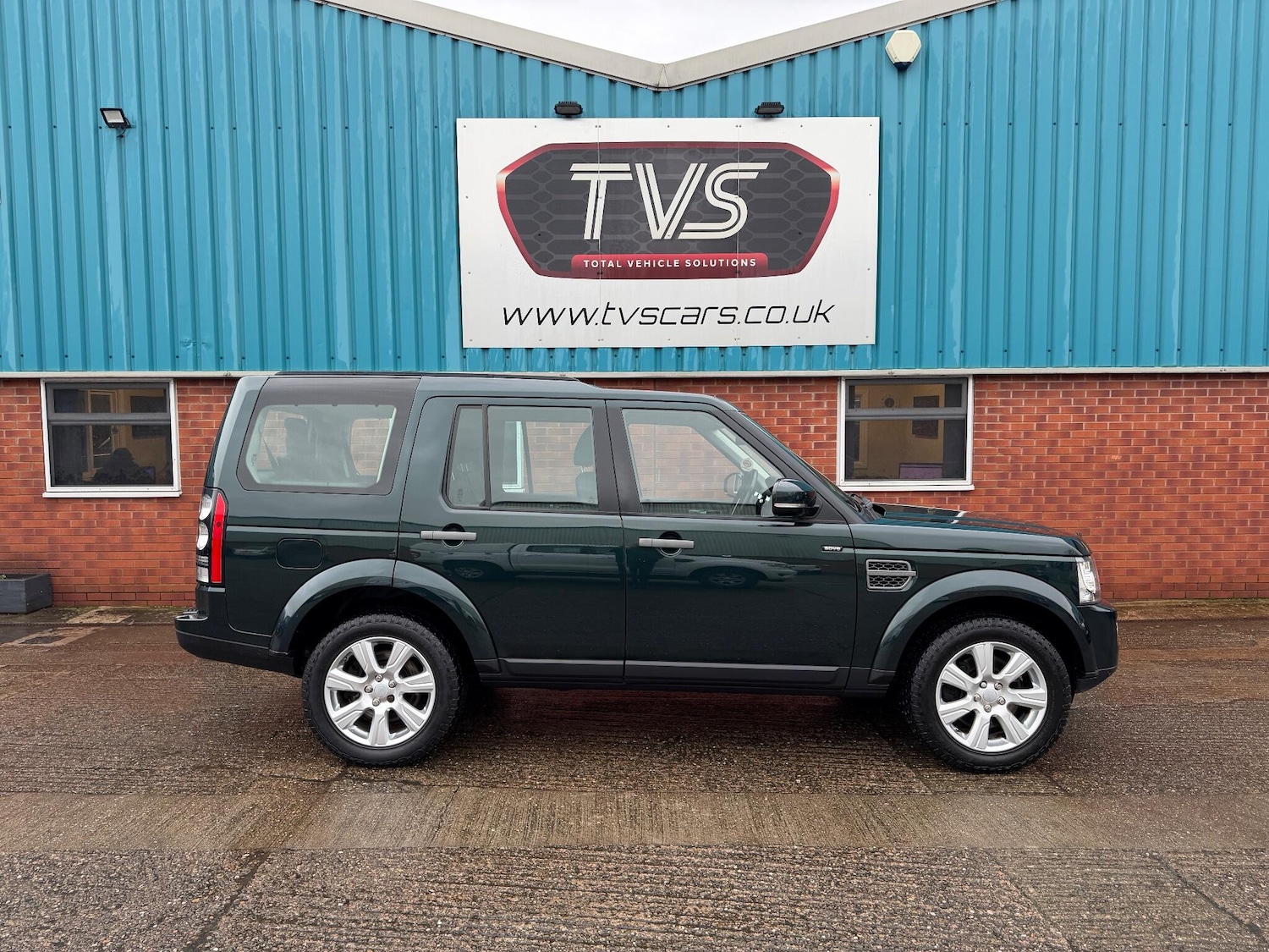 Used Land Rover Discovery 4 2016 for sale - 77190837: Photo 24