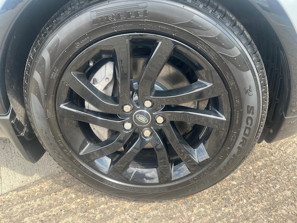 Used Land Rover Discovery 2020 for sale - 75291835: Photo 35