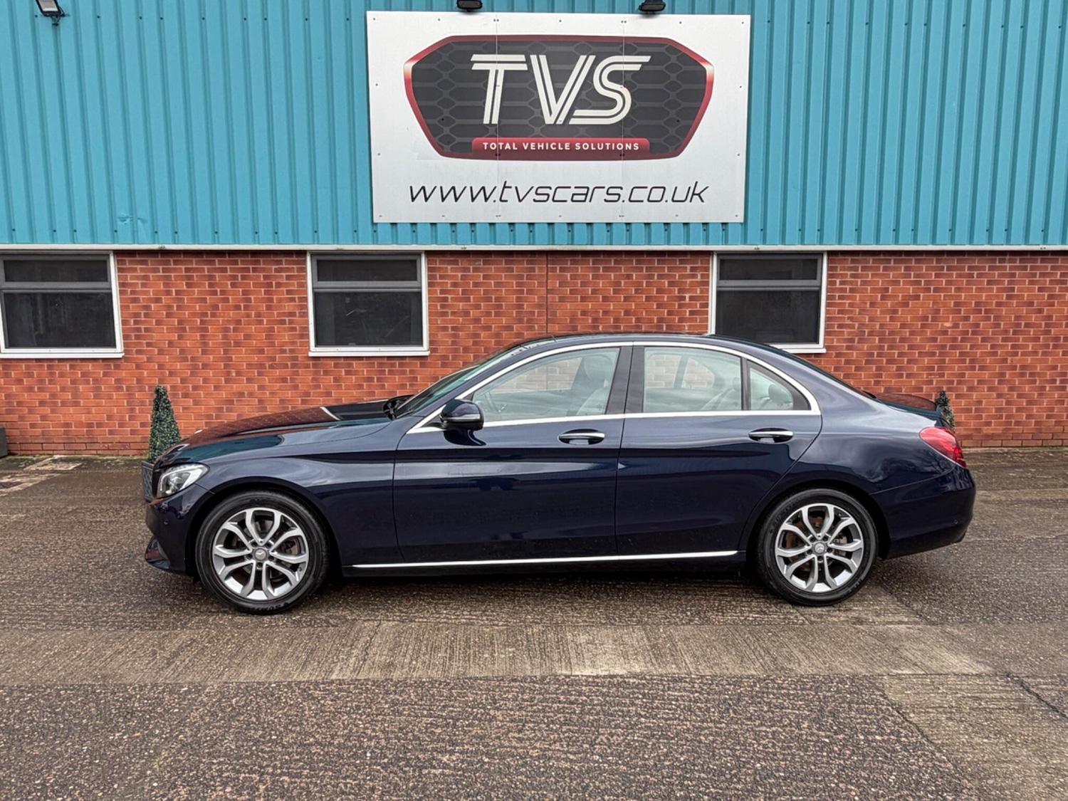 Used Mercedes-Benz C Class 2015 for sale - 78046776: Photo 16