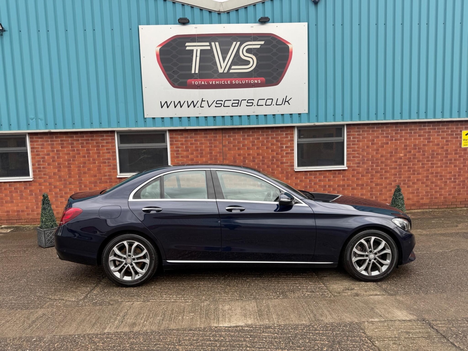 Used Mercedes-Benz C Class 2015 for sale - 78046776: Photo 22