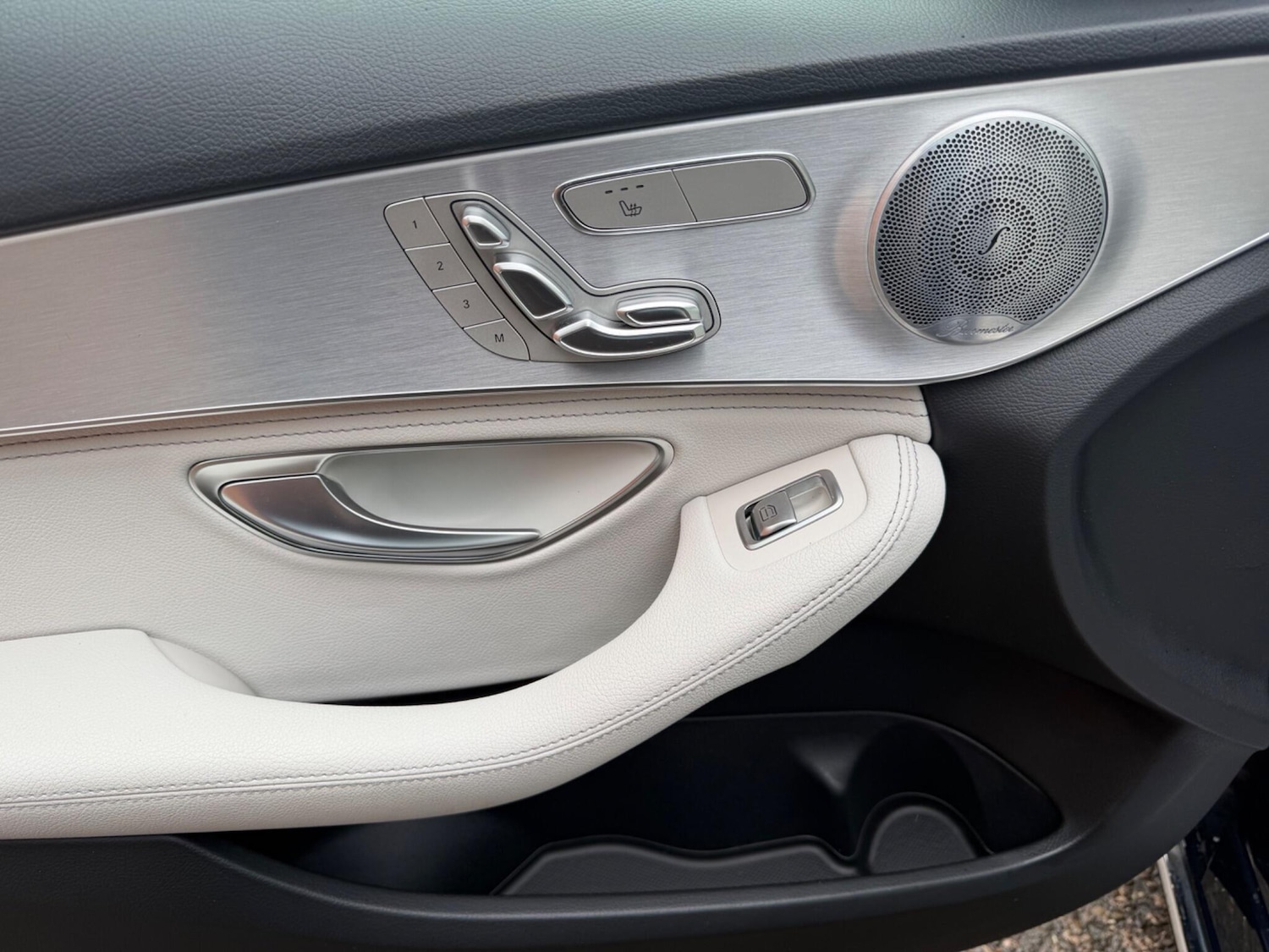 Used Mercedes-Benz C Class 2015 for sale - 78046776: Photo 25